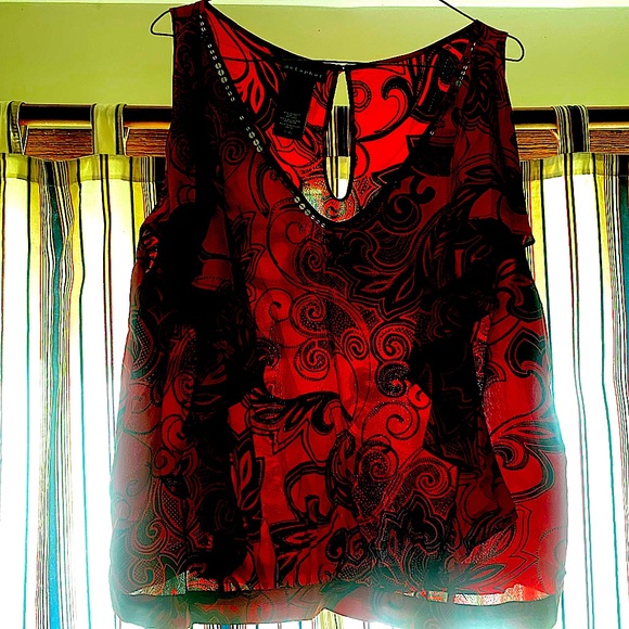 Metaphor Blouse - Picture 1 of 6